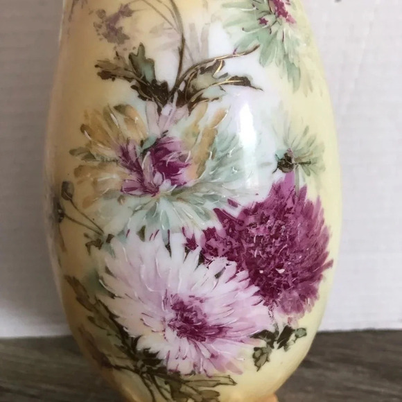Vtg Porcelain Hand Painted Vase - Picture 4 of 8